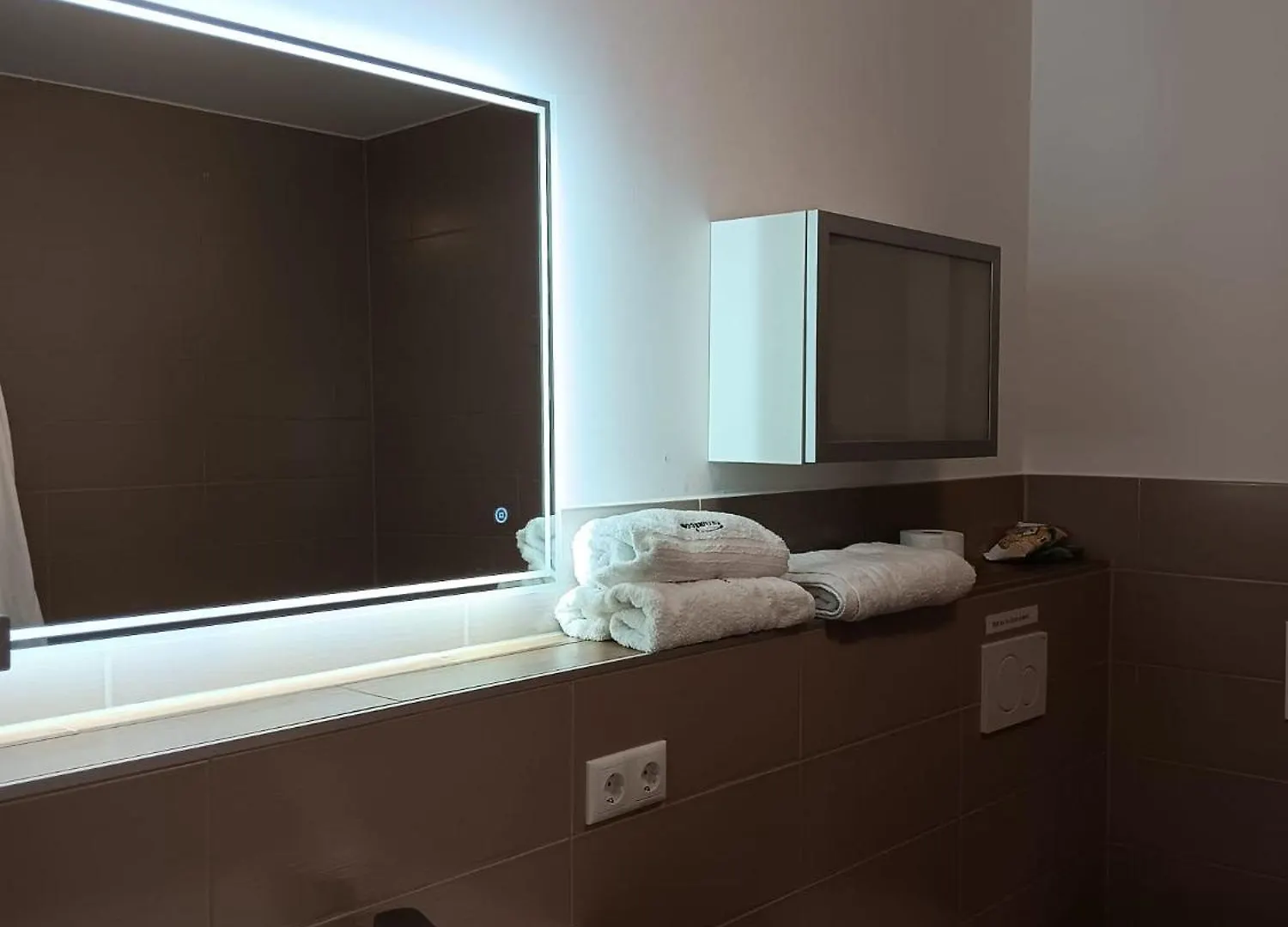 Zimmer Mit Gemeinschaftsbad In Muenchen 독일